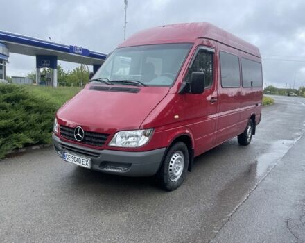 Красный Мерседес Sprinter, объемом двигателя 2.1 л и пробегом 450 тыс. км за 8850 $, фото 1 на Automoto.ua