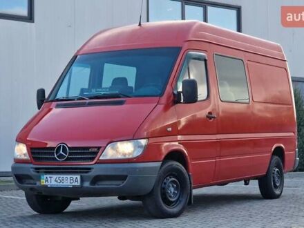 Мерседес Sprinter 2005 в Ивано-Франковске на Automoto.ua Красный Мерседес Sprinter, объемом двигателя 2.2 л и пробегом 542 тыс. км за 7600 $, фото 1 на Automoto.ua
