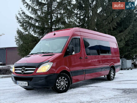 Красный Мерседес Sprinter, объемом двигателя 2.2 л и пробегом 266 тыс. км за 9999 $, фото 1 на Automoto.ua
