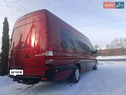 Красный Мерседес Sprinter, объемом двигателя 2.2 л и пробегом 430 тыс. км за 14300 $, фото 1 на Automoto.ua