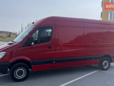 Красный Мерседес Sprinter, объемом двигателя 3 л и пробегом 500 тыс. км за 14000 $, фото 1 на Automoto.ua