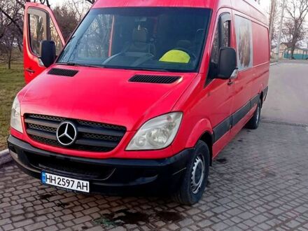 Червоний Мерседес Sprinter, об'ємом двигуна 2.1 л та пробігом 475 тис. км за 11200 $, фото 1 на Automoto.ua