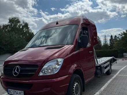 Красный Мерседес Sprinter, объемом двигателя 2.99 л и пробегом 797 тыс. км за 20000 $, фото 1 на Automoto.ua