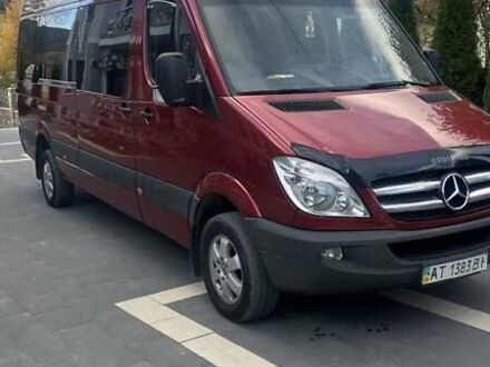 Мерседес Sprinter 2008 в Ивано-Франковске на Automoto.ua Красный Мерседес Sprinter, объемом двигателя 2.99 л и пробегом 1 тыс. км за 15500 $, фото 1 на Automoto.ua