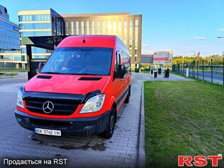 Червоний Мерседес Sprinter, об'ємом двигуна 3 л та пробігом 600 тис. км за 14200 $, фото 1 на Automoto.ua