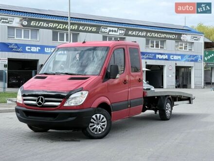 Красный Мерседес Sprinter, объемом двигателя 2.2 л и пробегом 330 тыс. км за 10850 $, фото 1 на Automoto.ua