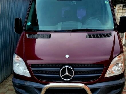 Красный Мерседес Sprinter, объемом двигателя 2.1 л и пробегом 414 тыс. км за 13900 $, фото 1 на Automoto.ua