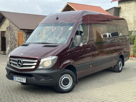 Красный Мерседес Sprinter, объемом двигателя 2.1 л и пробегом 500 тыс. км за 14999 $, фото 1 на Automoto.ua