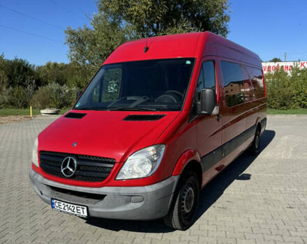 Красный Мерседес Sprinter, объемом двигателя 2.7 л и пробегом 417 тыс. км за 14156 $, фото 1 на Automoto.ua