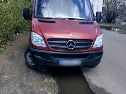 Мерседес Sprinter 2010 в Одессе на Automoto.ua Красный Мерседес Sprinter, объемом двигателя 3 л и пробегом 240 тыс. км за 19000 $, фото 1 на Automoto.ua