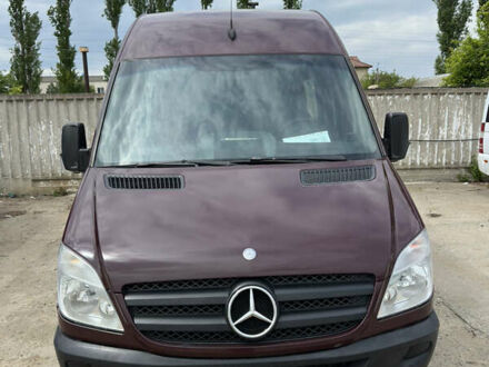 Мерседес Sprinter 2010 в Новоднестровск на Automoto.ua Красный Мерседес Sprinter, объемом двигателя 2.14 л и пробегом 580 тыс. км за 15000 $, фото 1 на Automoto.ua