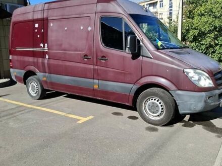 Червоний Мерседес Sprinter, об'ємом двигуна 2.14 л та пробігом 156 тис. км за 9000 $, фото 1 на Automoto.ua