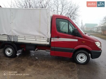 Красный Мерседес Sprinter, объемом двигателя 2.9 л и пробегом 200 тыс. км за 16000 $, фото 1 на Automoto.ua