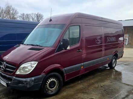 Червоний Мерседес Sprinter, об'ємом двигуна 2.1 л та пробігом 650 тис. км за 8500 $, фото 1 на Automoto.ua