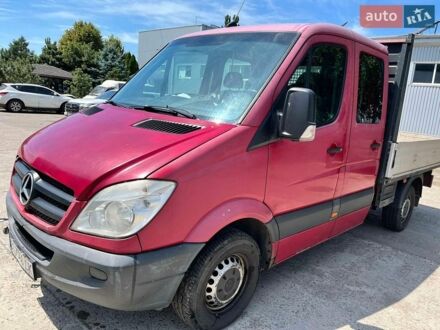 Красный Мерседес Sprinter, объемом двигателя 2.14 л и пробегом 446 тыс. км за 10400 $, фото 1 на Automoto.ua