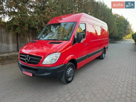 Красный Мерседес Sprinter, объемом двигателя 0 л и пробегом 208 тыс. км за 19500 $, фото 1 на Automoto.ua
