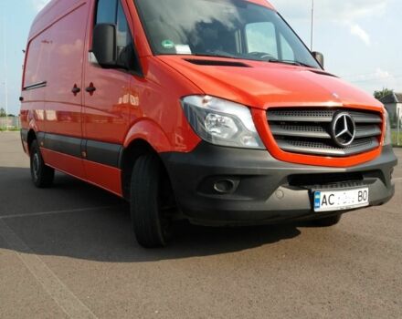 Красный Мерседес Sprinter, объемом двигателя 2.2 л и пробегом 375 тыс. км за 15300 $, фото 1 на Automoto.ua