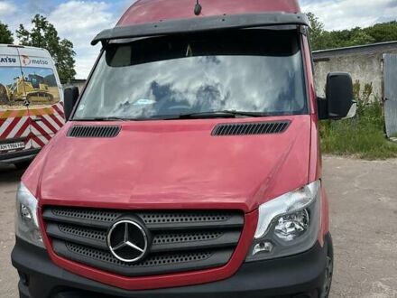 Мерседес Sprinter 2014 в Коростене на Automoto.ua Красный Мерседес Sprinter, объемом двигателя 2.14 л и пробегом 374 тыс. км за 21000 $, фото 1 на Automoto.ua