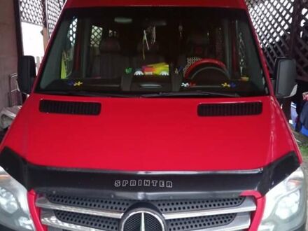 Мерседес Sprinter 2015 в Львове на Automoto.ua Красный Мерседес Sprinter, объемом двигателя 0 л и пробегом 458 тыс. км за 22500 $, фото 1 на Automoto.ua