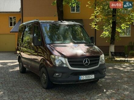 Червоний Мерседес Sprinter, об'ємом двигуна 2.2 л та пробігом 354 тис. км за 14500 $, фото 1 на Automoto.ua
