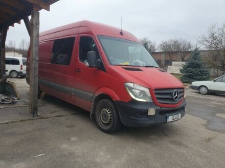 Красный Мерседес Sprinter, объемом двигателя 2 л и пробегом 578 тыс. км за 15500 $, фото 1 на Automoto.ua