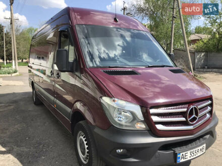 Мерседес Sprinter 2016 у Пятихатках на Automoto.ua Червоний Мерседес Sprinter, об'ємом двигуна 2.14 л та пробігом 297 тис. км за 19500 $, фото 1 на Automoto.ua