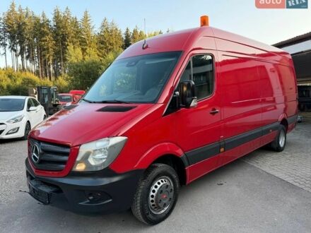 Красный Мерседес Sprinter, объемом двигателя 3 л и пробегом 225 тыс. км за 38300 $, фото 1 на Automoto.ua