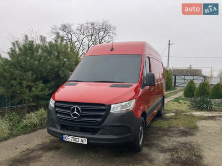 Красный Мерседес Sprinter, объемом двигателя 2.14 л и пробегом 364 тыс. км за 22900 $, фото 1 на Automoto.ua