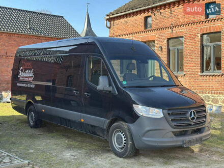 Мерседес Sprinter 2020 у Долине на Automoto.ua Червоний Мерседес Sprinter, об'ємом двигуна 2.99 л та пробігом 22 тис. км за 59932 $, фото 1 на Automoto.ua