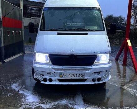 Мерседес Sprinter, объемом двигателя 2.9 л и пробегом 200 тыс. км за 3500 $, фото 1 на Automoto.ua