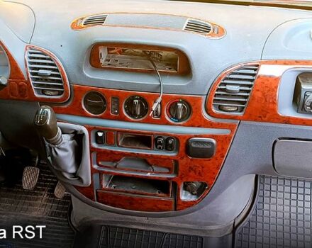Мерседес Sprinter, об'ємом двигуна 2.2 л та пробігом 300 тис. км за 15000 $, фото 6 на Automoto.ua