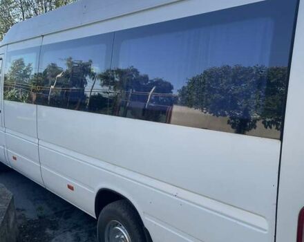 Мерседес Sprinter, объемом двигателя 2.15 л и пробегом 350 тыс. км за 9000 $, фото 3 на Automoto.ua