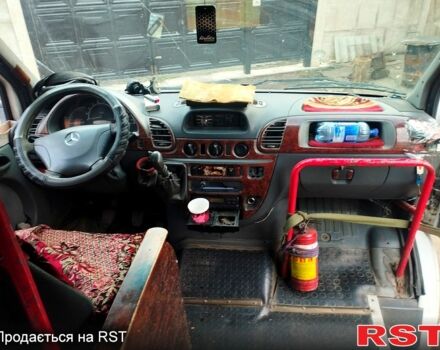 Мерседес Sprinter, об'ємом двигуна 2.2 л та пробігом 350 тис. км за 4900 $, фото 3 на Automoto.ua