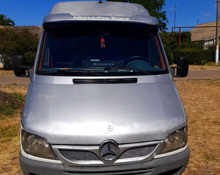 Мерседес Sprinter, объемом двигателя 2.2 л и пробегом 1020 тыс. км за 8500 $, фото 4 на Automoto.ua