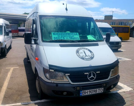 Мерседес Sprinter, объемом двигателя 2.2 л и пробегом 375 тыс. км за 10500 $, фото 5 на Automoto.ua