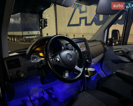 Мерседес Sprinter, объемом двигателя 3 л и пробегом 400 тыс. км за 28200 $, фото 5 на Automoto.ua