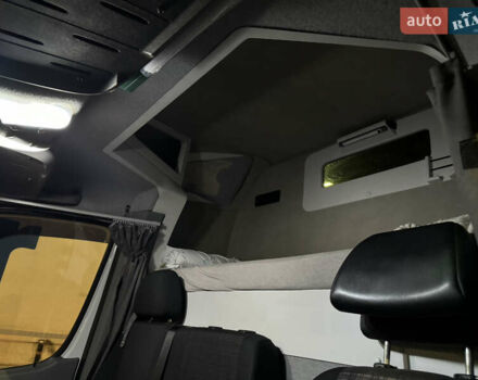 Мерседес Sprinter, объемом двигателя 3 л и пробегом 400 тыс. км за 28200 $, фото 6 на Automoto.ua