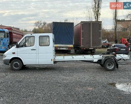 Мерседес Sprinter, об'ємом двигуна 2.7 л та пробігом 360 тис. км за 19999 $, фото 5 на Automoto.ua