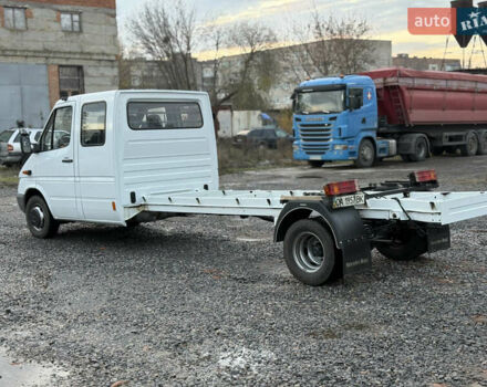 Мерседес Sprinter, об'ємом двигуна 2.7 л та пробігом 360 тис. км за 19999 $, фото 4 на Automoto.ua