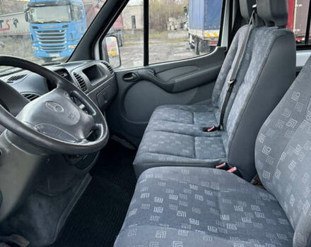 Мерседес Sprinter, об'ємом двигуна 2.7 л та пробігом 360 тис. км за 19999 $, фото 13 на Automoto.ua
