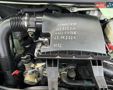 Мерседес Sprinter, объемом двигателя 0 л и пробегом 147 тыс. км за 15500 $, фото 7 на Automoto.ua