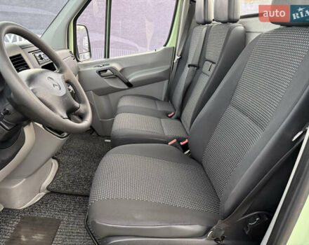 Мерседес Sprinter, объемом двигателя 0 л и пробегом 147 тыс. км за 15500 $, фото 19 на Automoto.ua