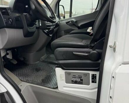 Мерседес Sprinter, об'ємом двигуна 2.2 л та пробігом 187 тис. км за 19900 $, фото 7 на Automoto.ua