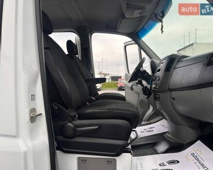 Мерседес Sprinter, объемом двигателя 2.2 л и пробегом 176 тыс. км за 26900 $, фото 27 на Automoto.ua