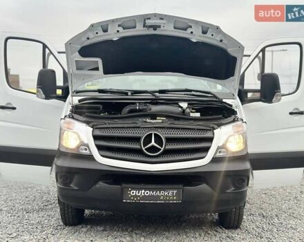 Мерседес Sprinter, объемом двигателя 2.2 л и пробегом 176 тыс. км за 26900 $, фото 17 на Automoto.ua