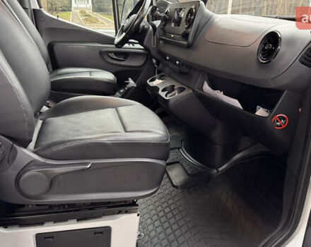 Мерседес Sprinter, объемом двигателя 3 л и пробегом 53 тыс. км за 45000 $, фото 12 на Automoto.ua