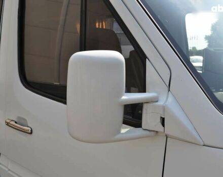 Мерседес Sprinter, объемом двигателя 2.2 л и пробегом 900 тыс. км за 9000 $, фото 16 на Automoto.ua