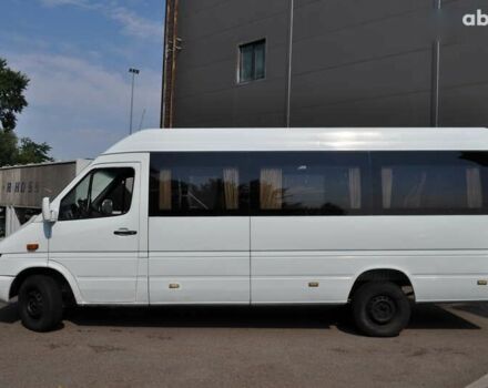 Мерседес Sprinter, объемом двигателя 2.2 л и пробегом 900 тыс. км за 9000 $, фото 9 на Automoto.ua