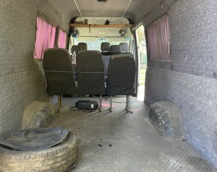 Мерседес Sprinter 2002 в Харькове на Automoto.ua Мерседес Sprinter, объемом двигателя 0 л и пробегом 0 тыс. км за 9000 $, фото 4 на Automoto.ua