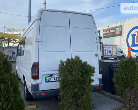 Мерседес Sprinter, объемом двигателя 2.2 л и пробегом 410 тыс. км за 8500 $, фото 3 на Automoto.ua